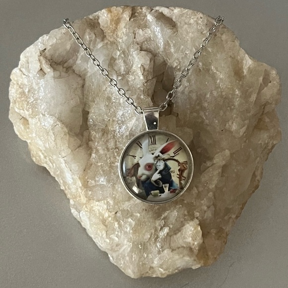 Alice in Wonderland Time Clock & White Rabbit Glass Pendant Silver Necklace -New - Picture 1 of 12